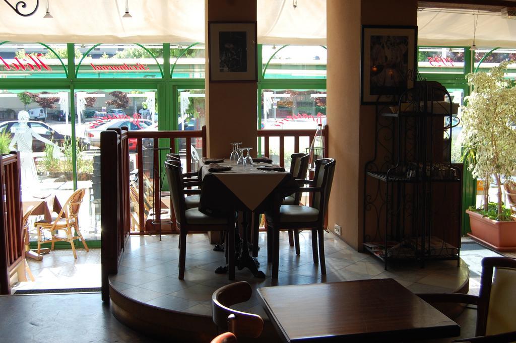 לה קראוזו Hotel Restaurant La Belle Epoque מראה חיצוני תמונה